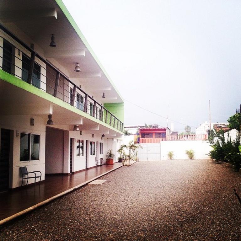 Hotel & Suites Mo Sak تاباتشولا المظهر الخارجي الصورة