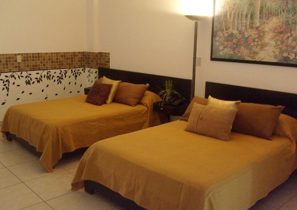 Hotel & Suites Mo Sak تاباتشولا المظهر الخارجي الصورة